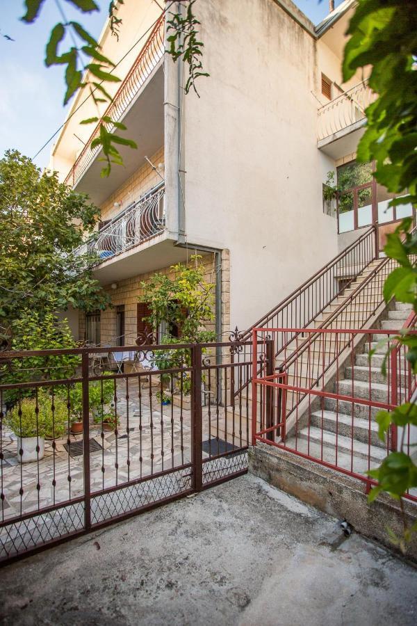 Apartments Nuic 748 Makarska Exteriör bild
