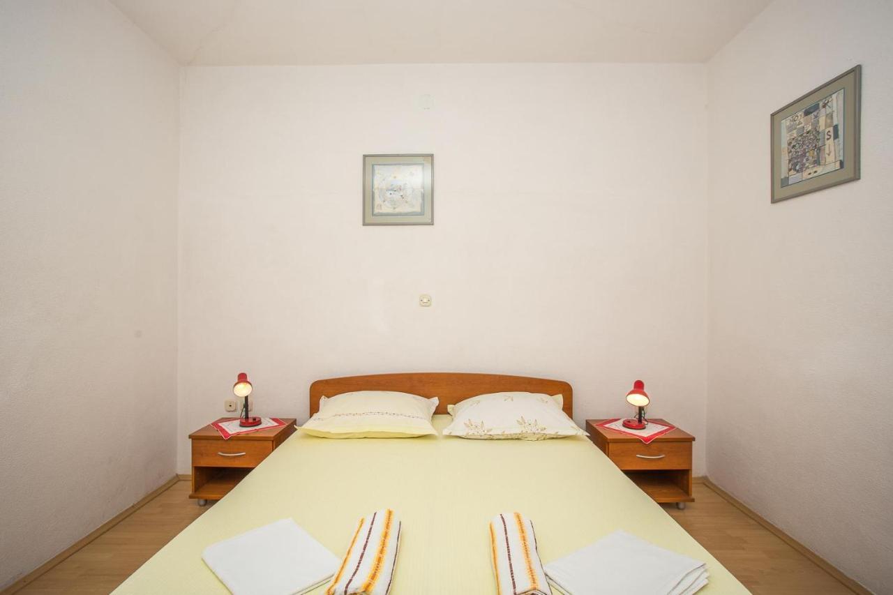 Apartments Nuic 748 Makarska Exteriör bild