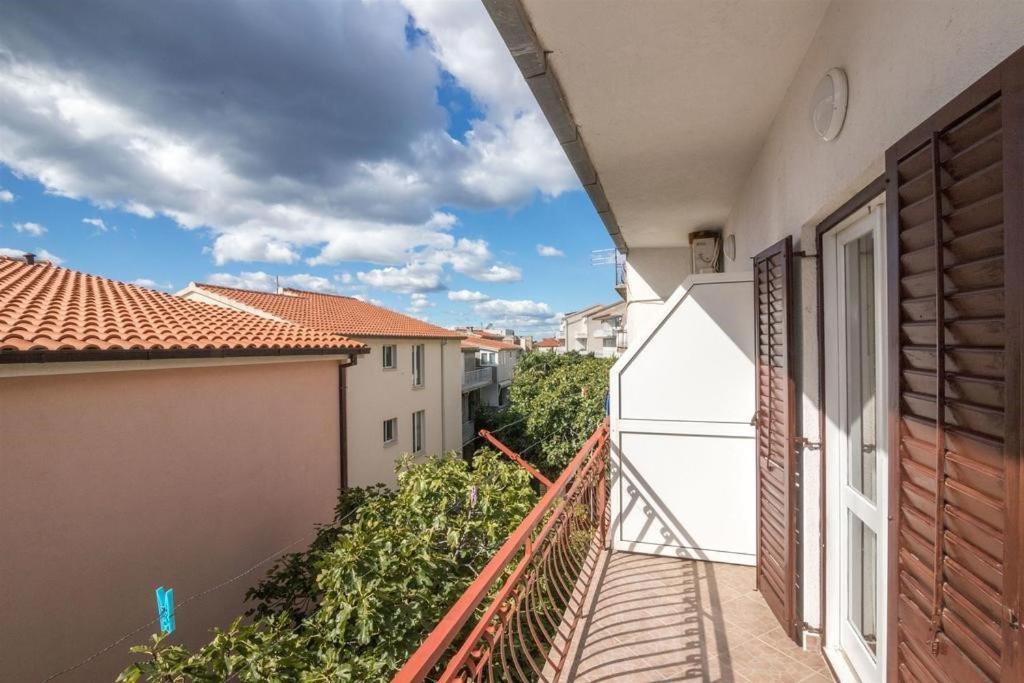 Apartments Nuic 748 Makarska Exteriör bild